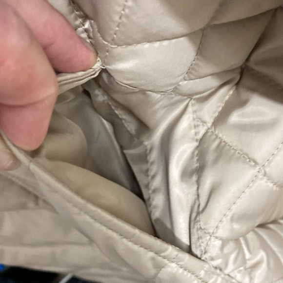 Kenneth Cole Hooded Puffer Coat - Picture 9 of 11